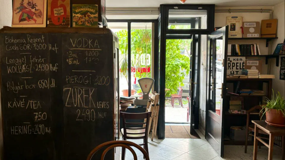 Gdansk Könyvesbolt és Büfé, Budapest
