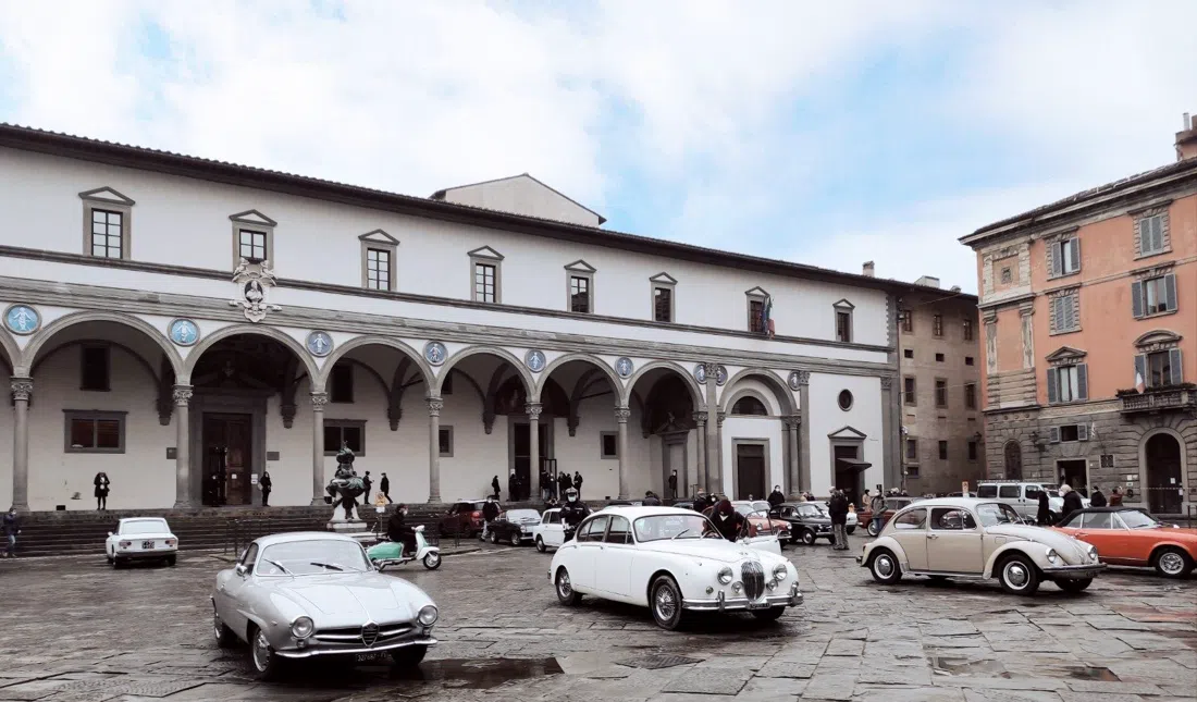 Piazza della Santissima Annunziata, Florence