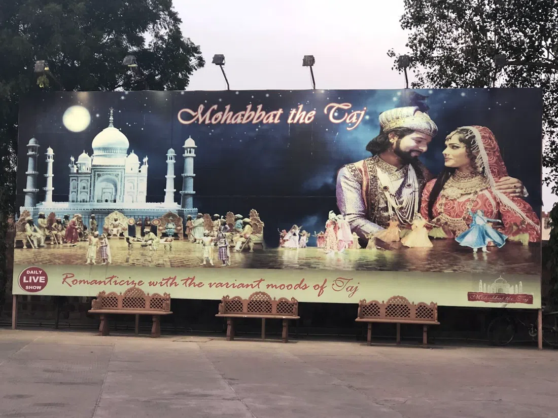 Mohabbat the Taj Show (Kalakriti Cultural & Convention Centre), Agra