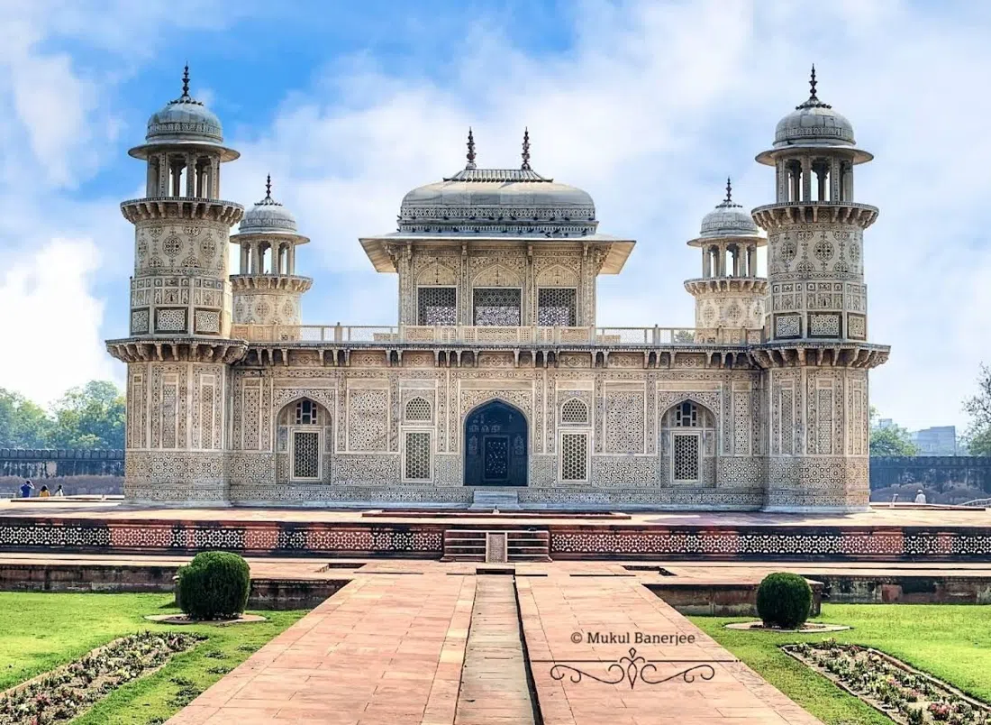 Tomb of Itmad-ud-Daulah (Baby Taj), Agra