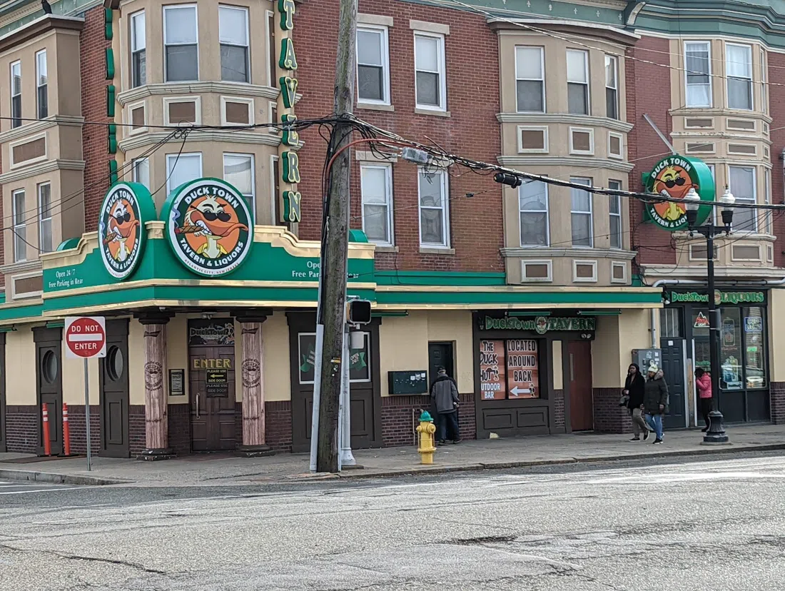 Ducktown Tavern & Liquors (The Duck Hut), Atlantic City