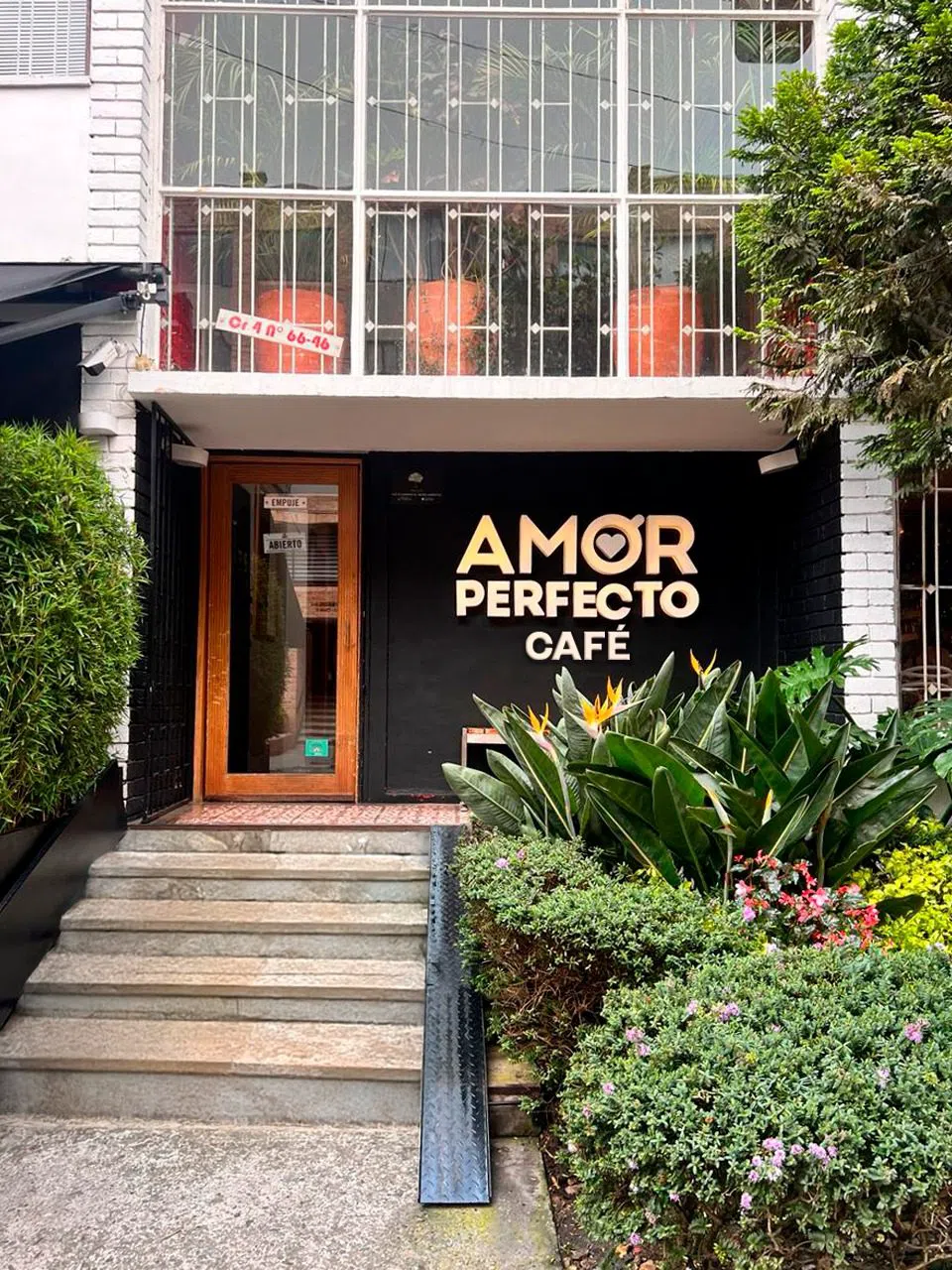 Amor Perfecto, Bogota