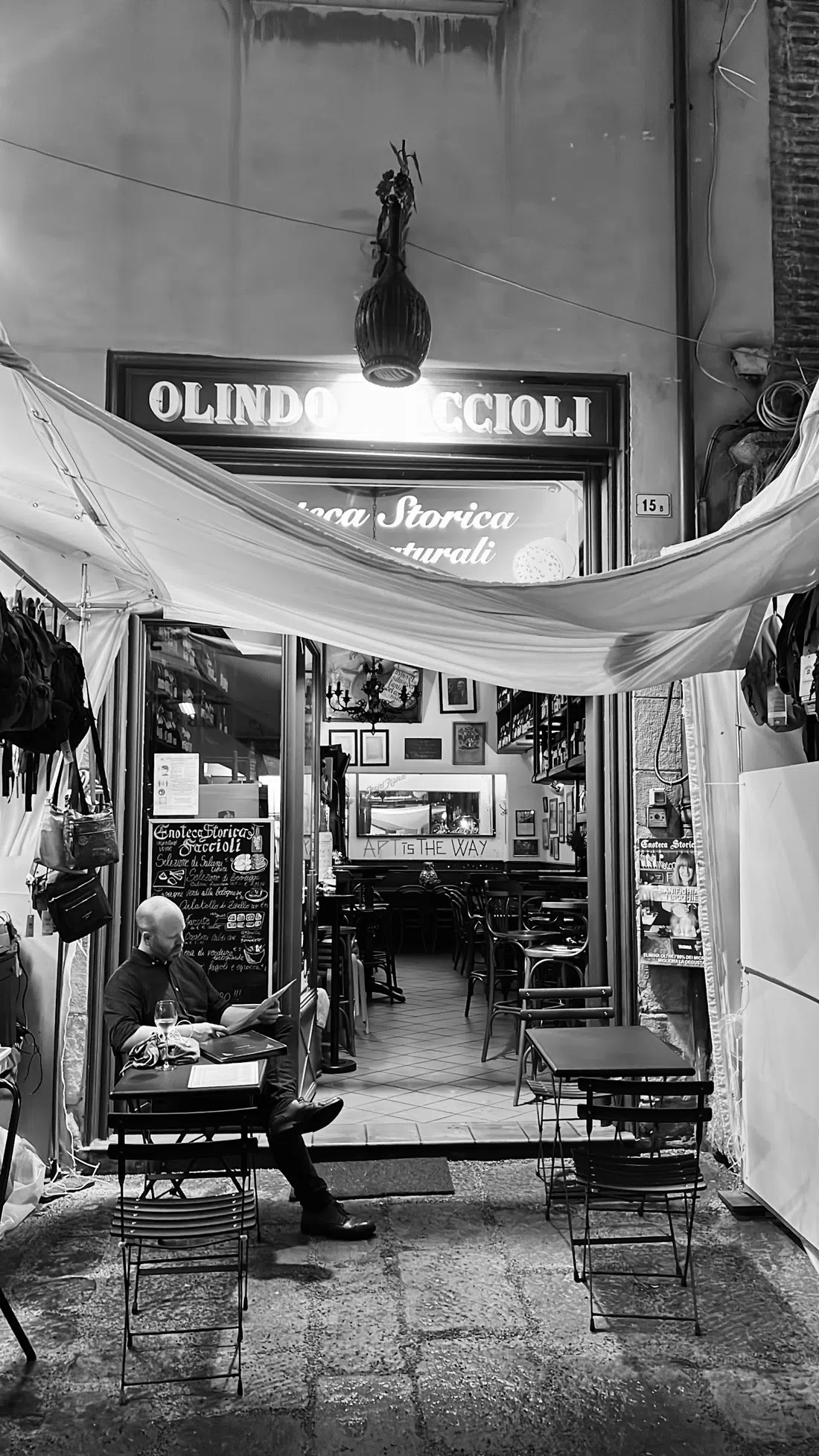 Enoteca Storica Faccioli, Bologna