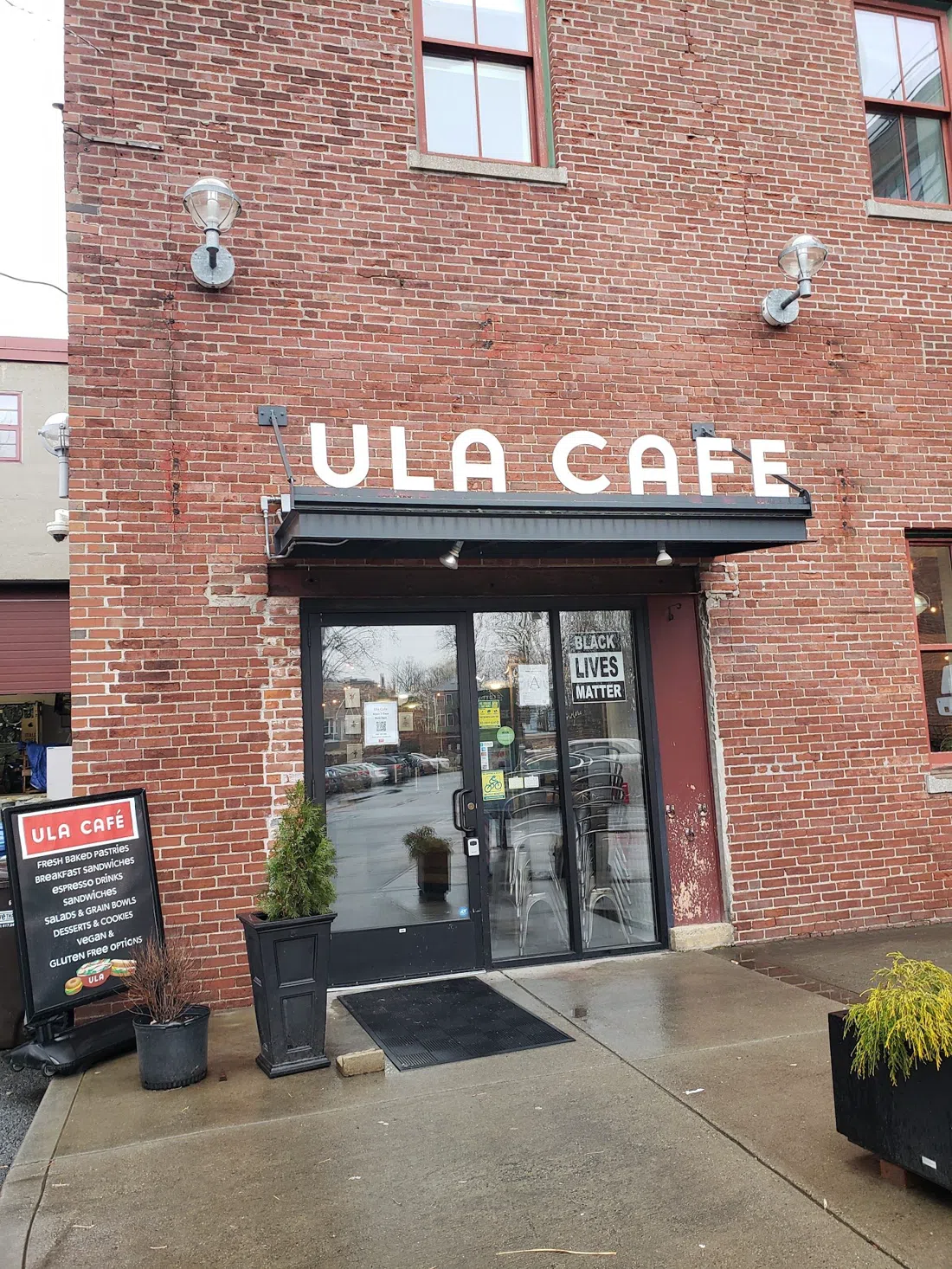 Ula Café, Boston