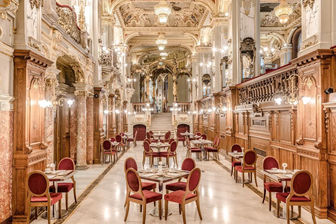 New York Café, Budapest
