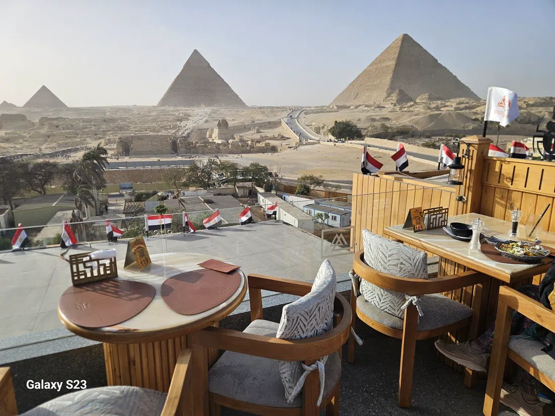 Rooftop 7000, Great Pyramid Inn, Cairo