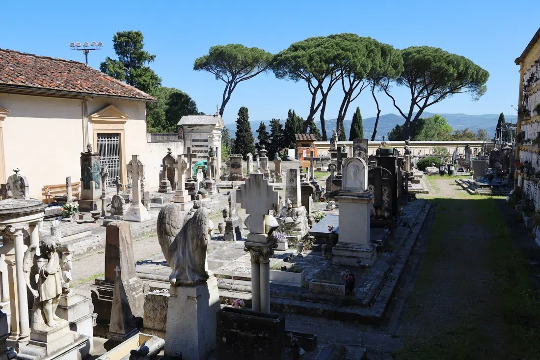 Cimitero delle Porte Sante, Florence