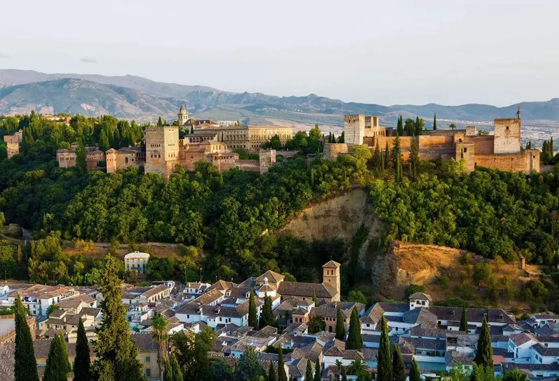 Cicerone Granada, Granada
