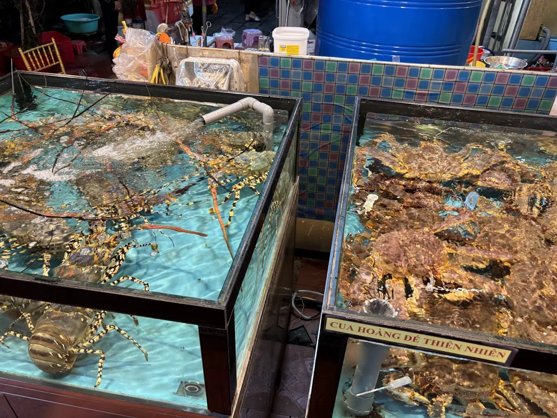Cua Vang (Golden Crab) Restaurant, Hanoi