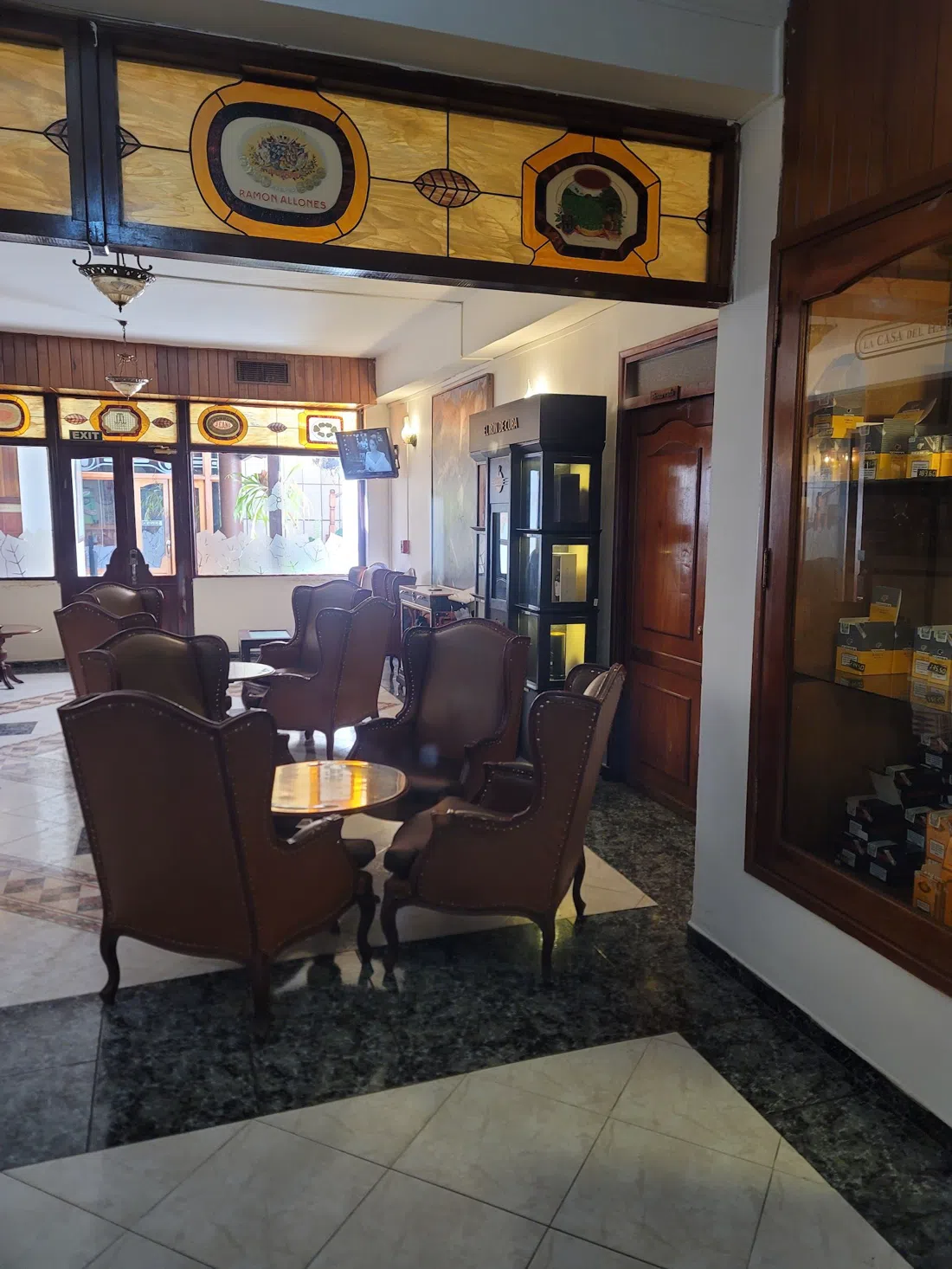 La Casa del Habano — 5ta y 16 (Miramar), Havana