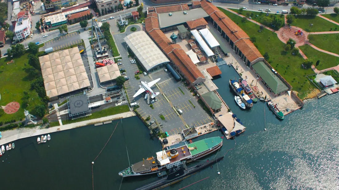 Rahmi M. Koç Museum (Rahmi M. Koç Müzesi), Hasköy, Istanbul