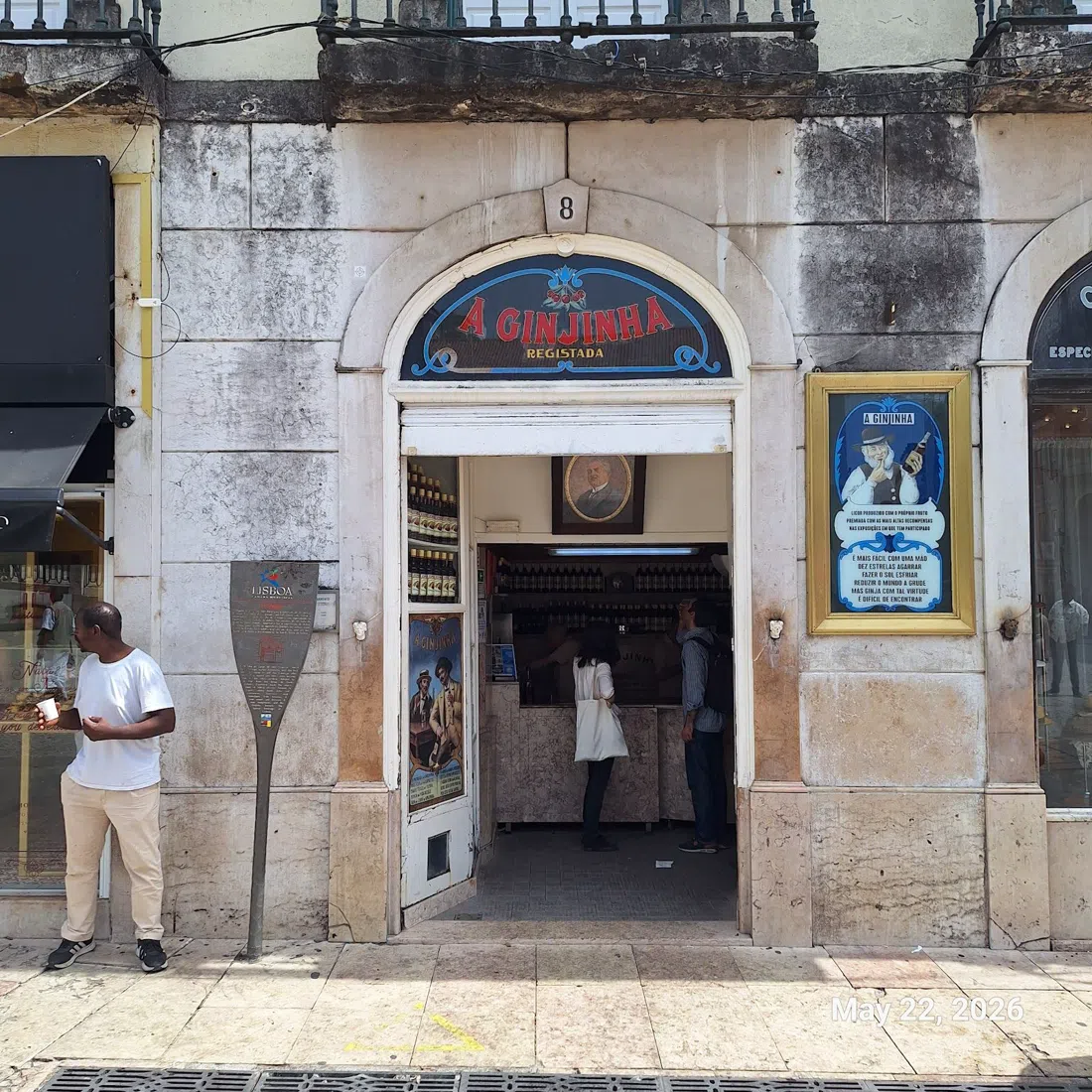 A Ginjinha (Rua das Portas de Santo Antão / Largo de São Domingos), Lisbon