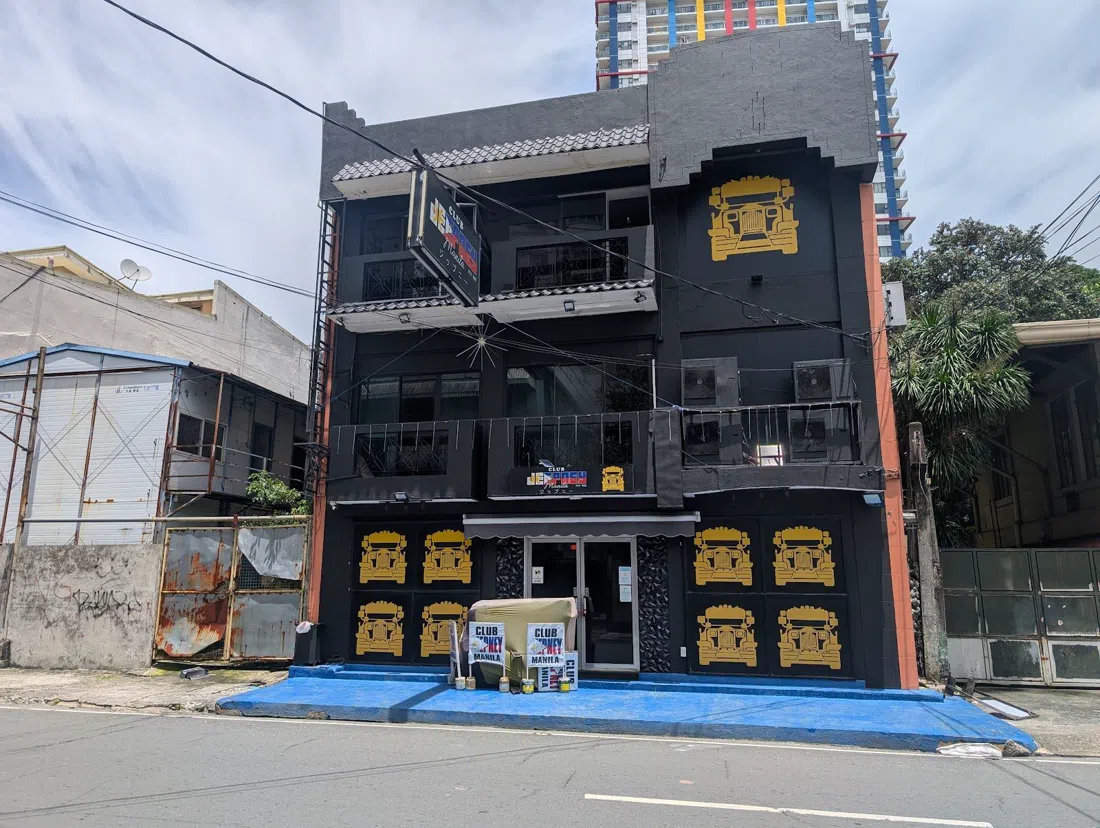 Club Jeepney, Manila