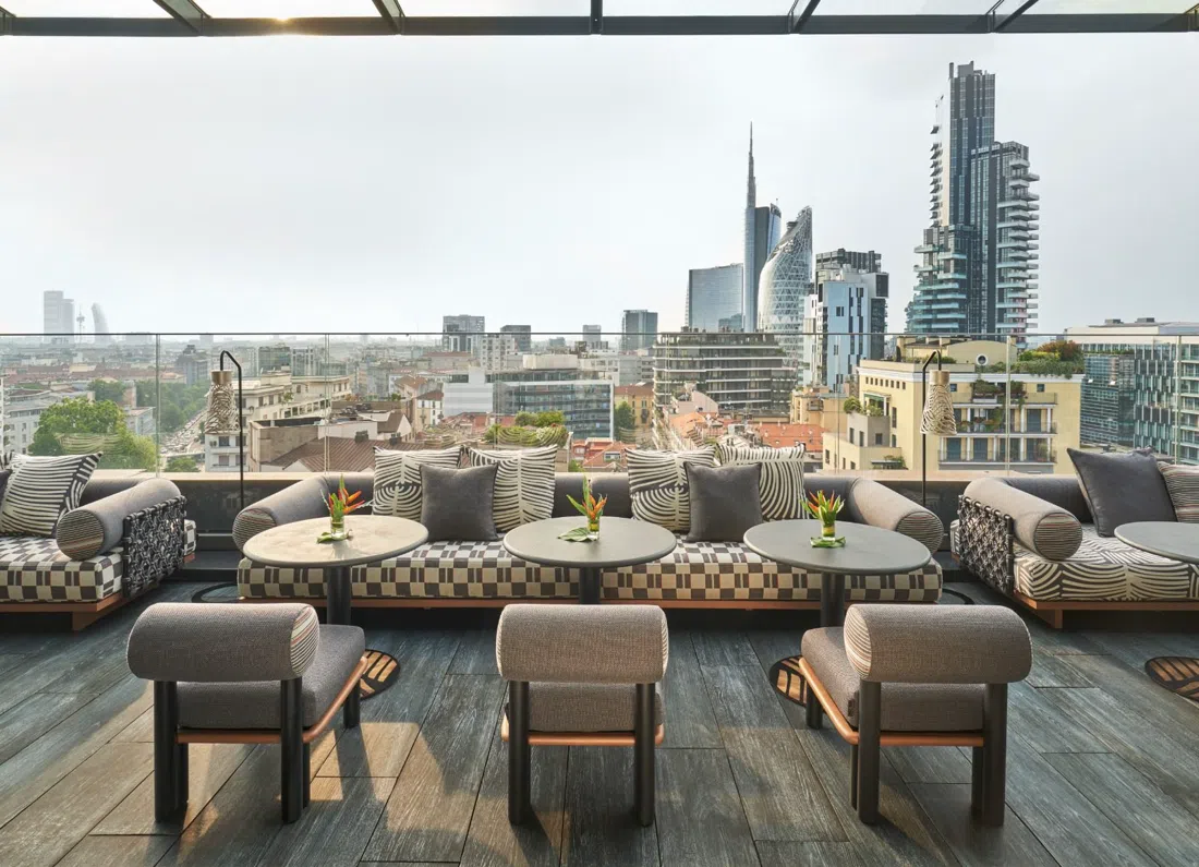 Radio Rooftop Bar (ME Milan Il Duca), Milan