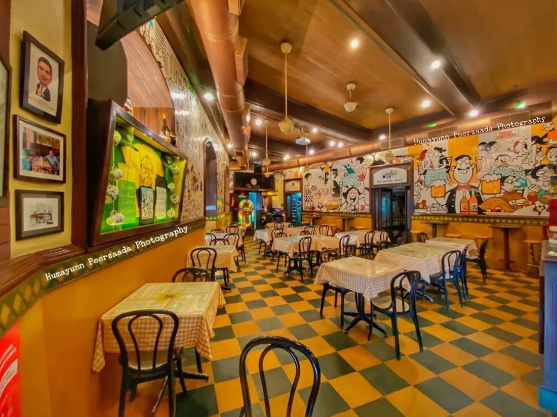 Cafe Mondegar, Mumbai