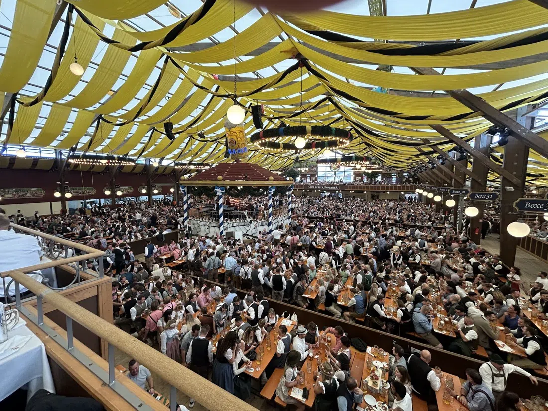 Paulaner Festzelt (Winzerer Fähndl), Munich