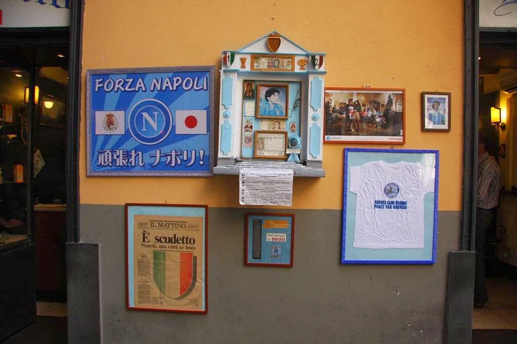 Bar Nilo, Naples