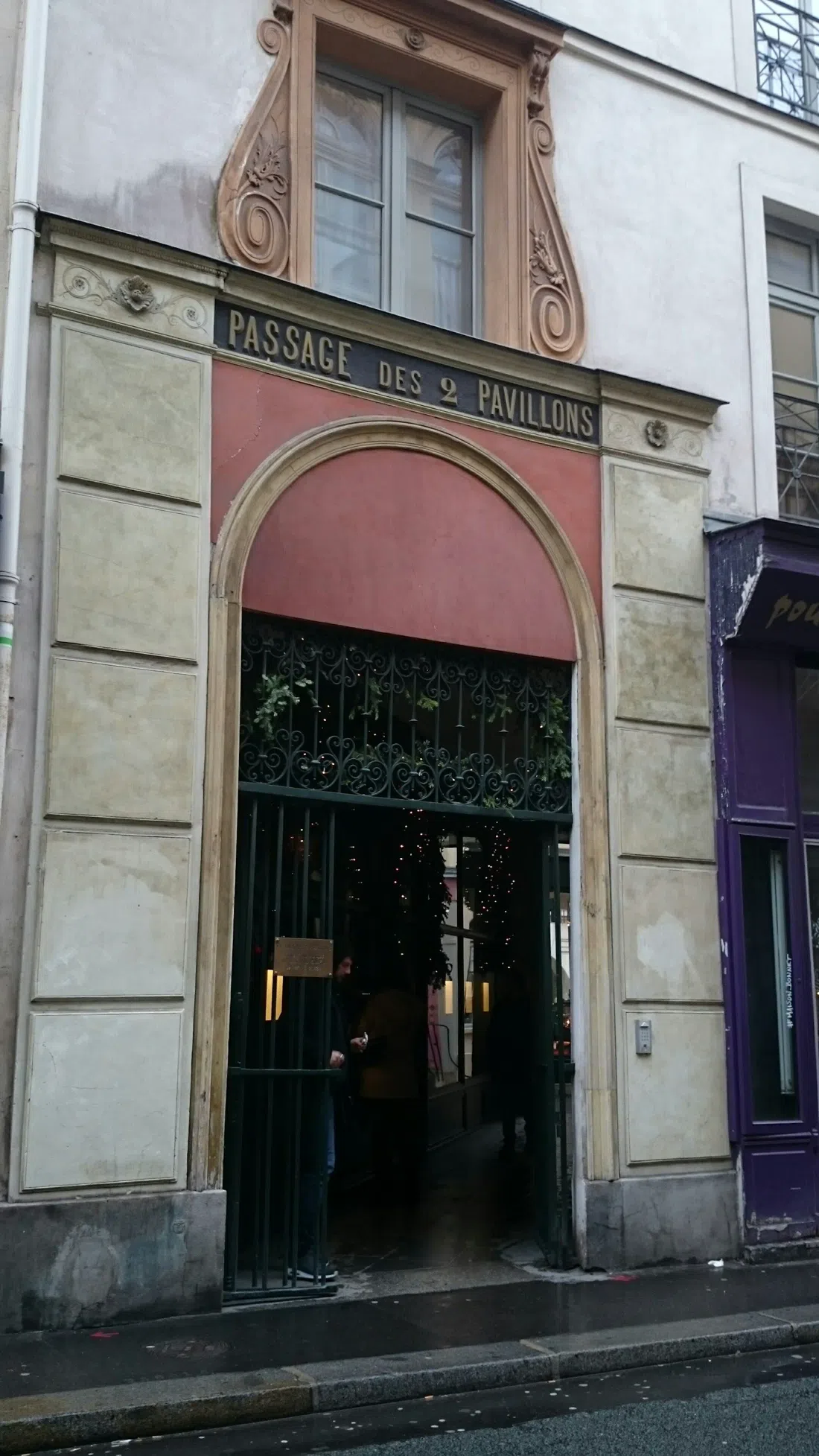 Passage des Deux Pavillons, Paris