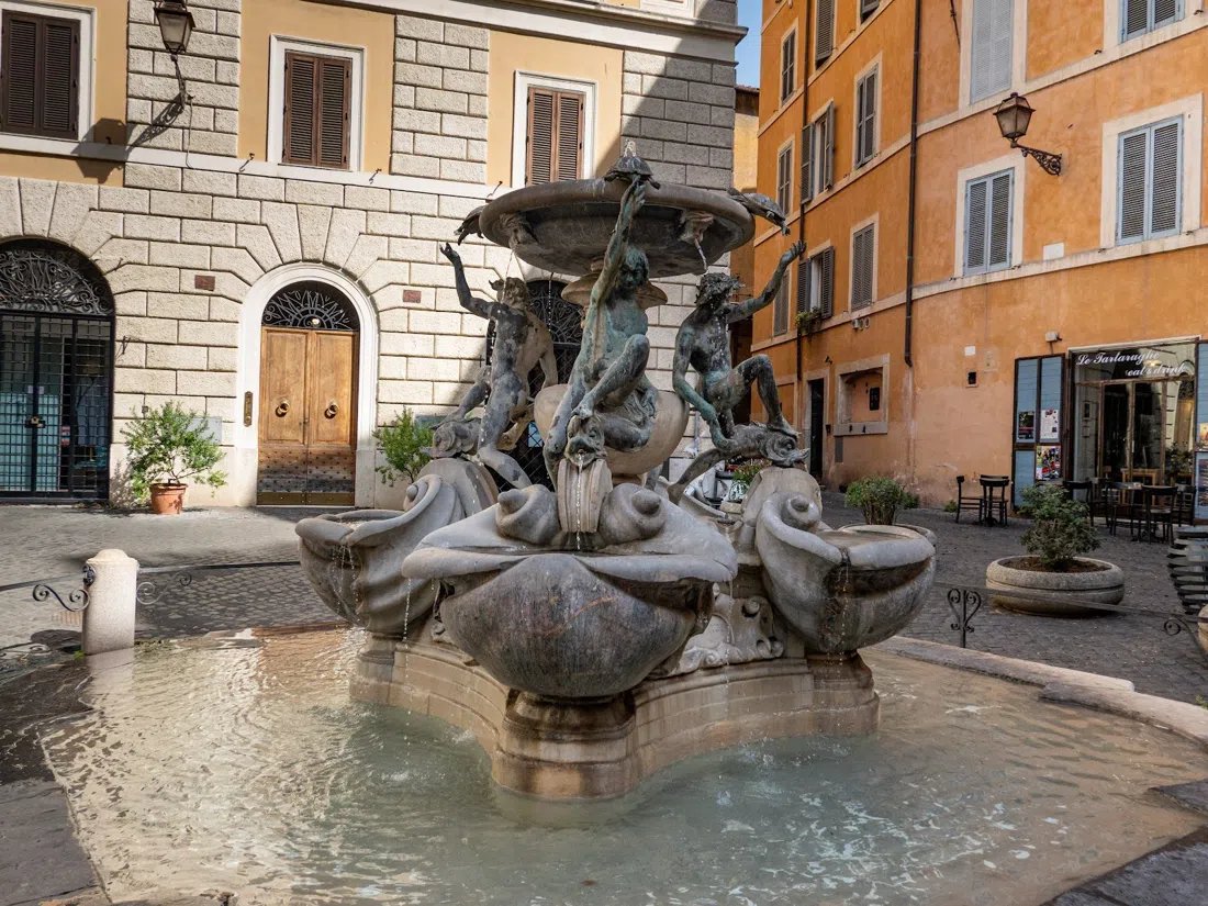 Fontana delle Tartarughe (Turtle Fountain), Rome