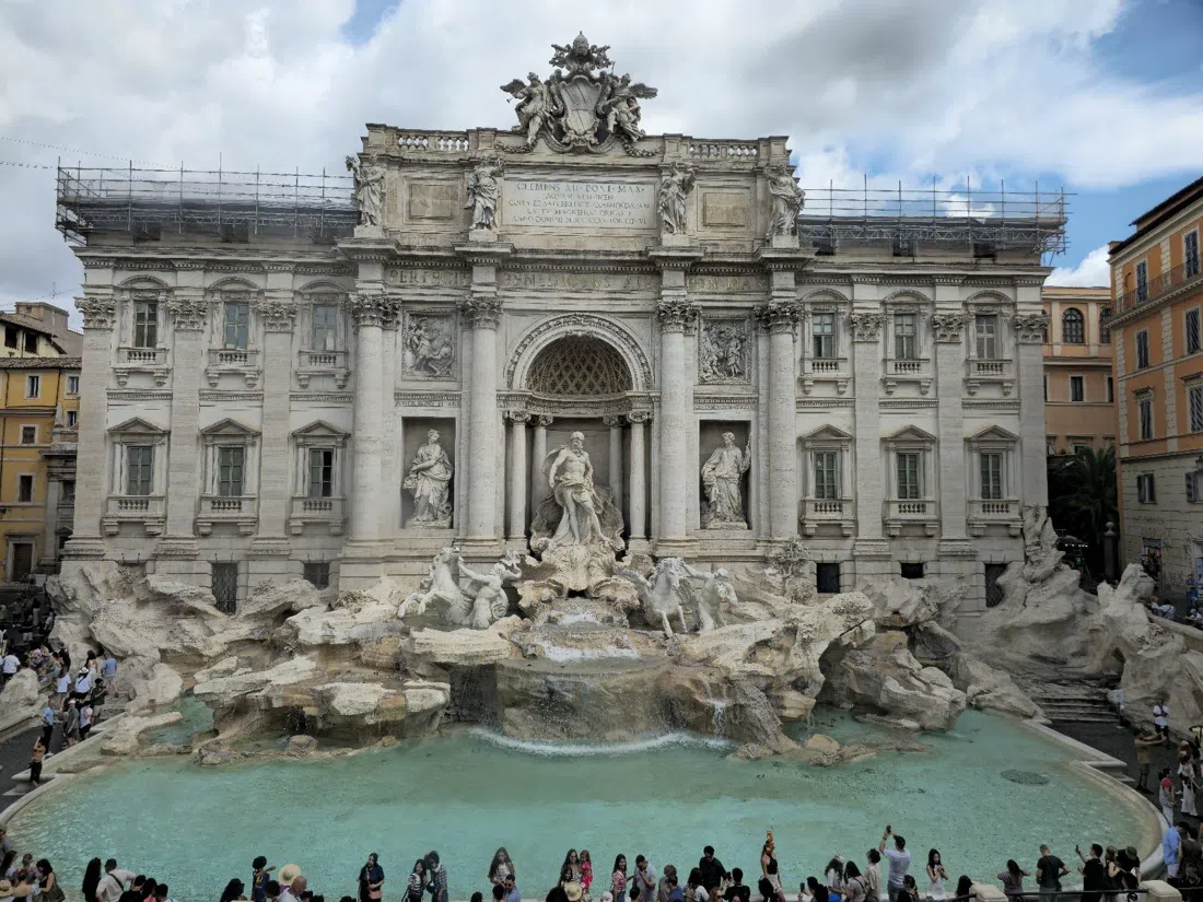 Trevi Fountain (Fontana di Trevi), Rome