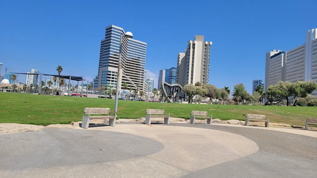 Charles Clore Park, Tel Aviv