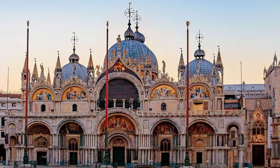 Basilica di San Marco — Museum & Loggia dei Cavalli, Venice