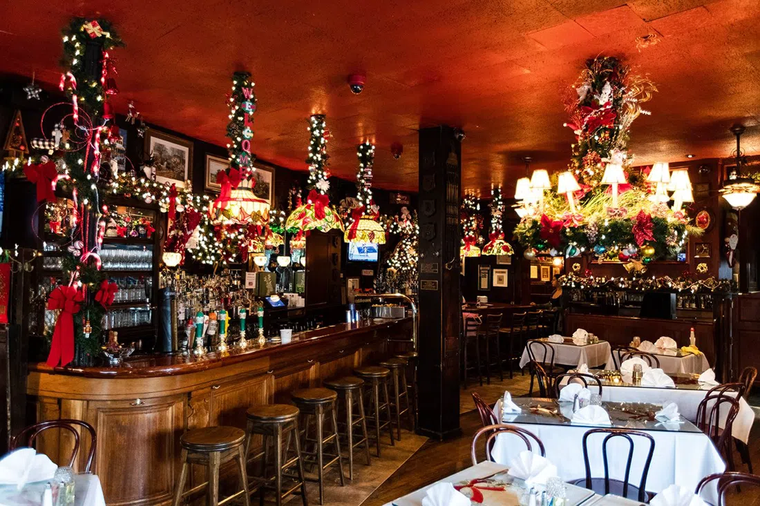 Martin's Tavern, Washington