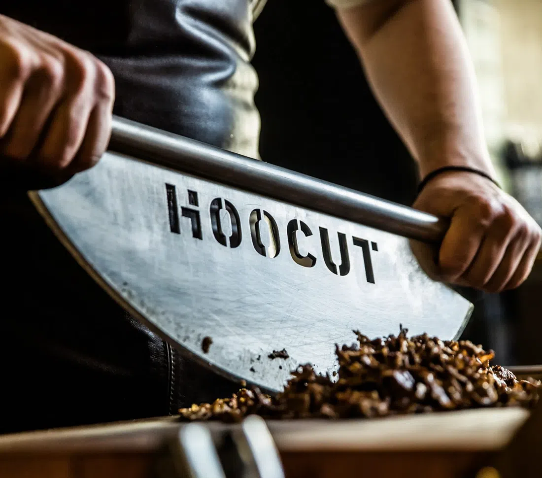 hoocut, Athens