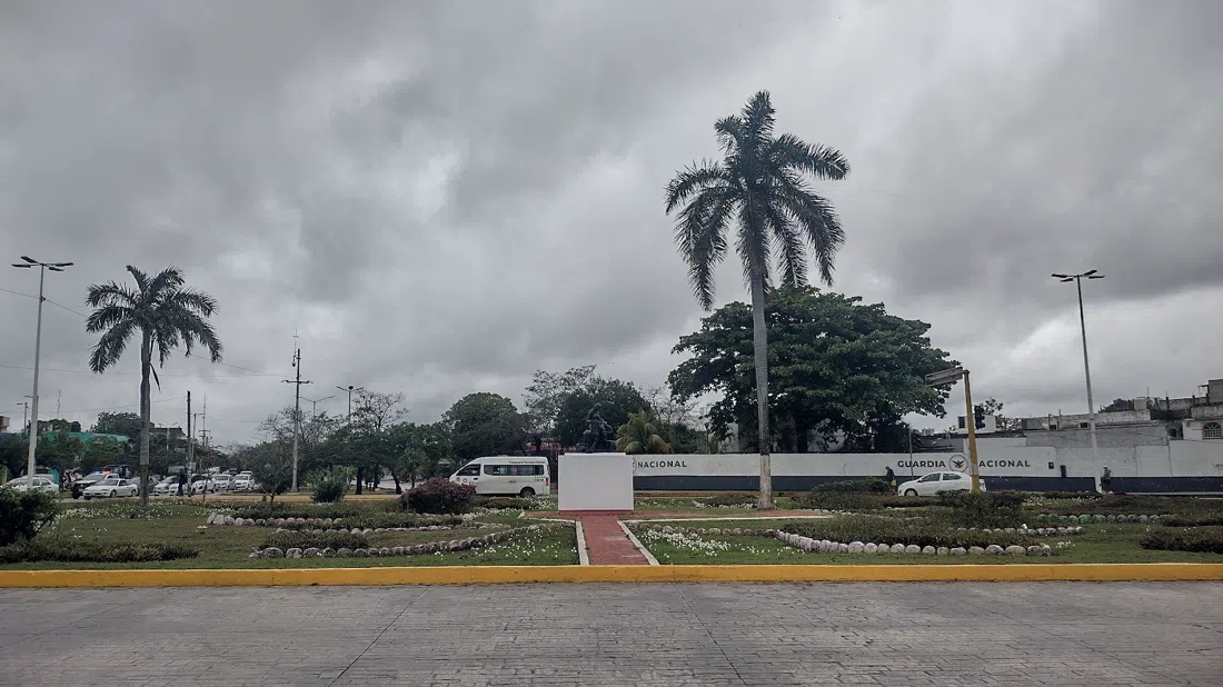 Monumento a la Madre ("El Bolillo"), Cancun