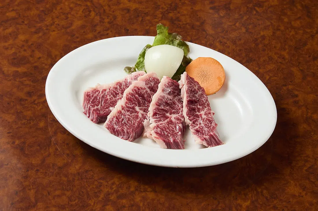 Hakuundai Tsuruhashi Ekimae, Osaka