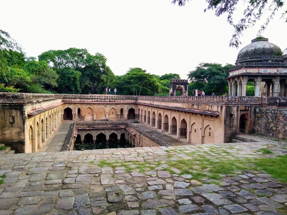 Mehrauli Archaeological Park, Delhi